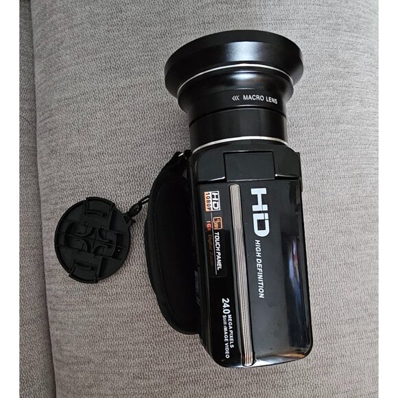 Digital Video Camera 240MP HD 1080P 16X Zoom with Lens Cover and 38X Macro Lens - Picture 6 of 6